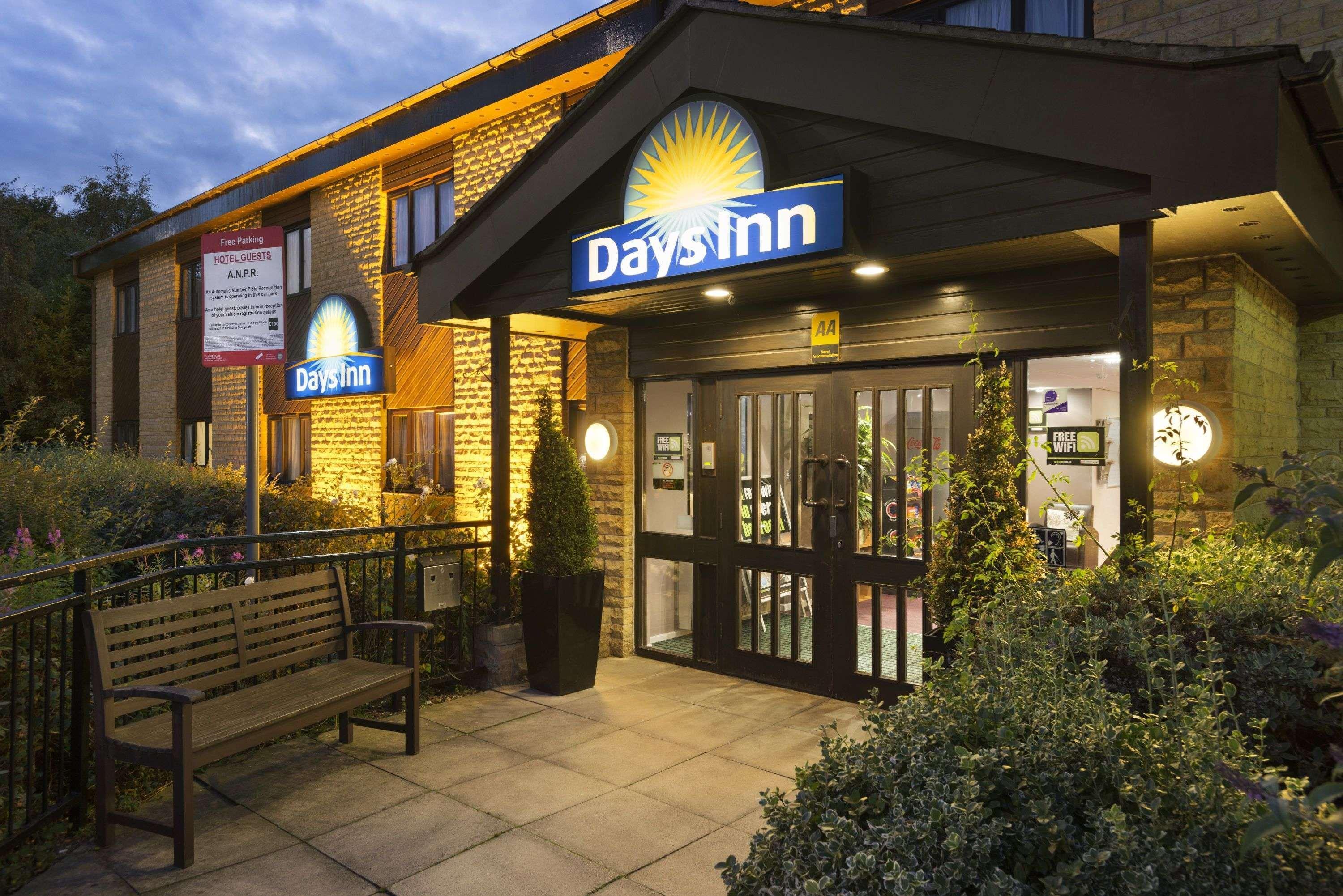 Days Inn Bradford M62 מראה חיצוני תמונה